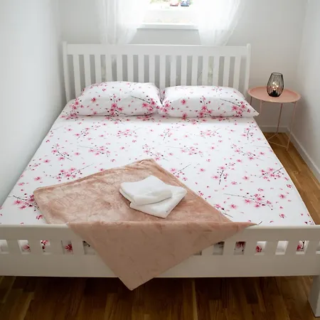 Appartamento M & K - 70 M2-petra Barbarica 14a