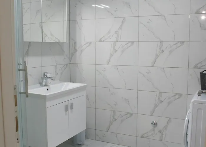 M & K - 70 M2-petra Barbarica 14a شقة *